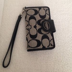 Coach Cell Phone Wallet